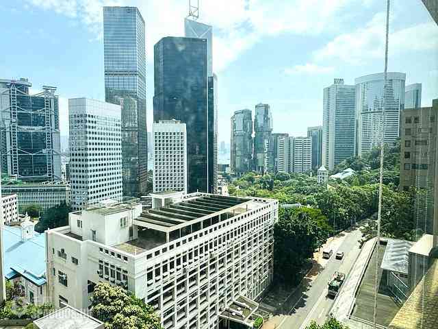 Mid Levels Central - Chenyu Court 01