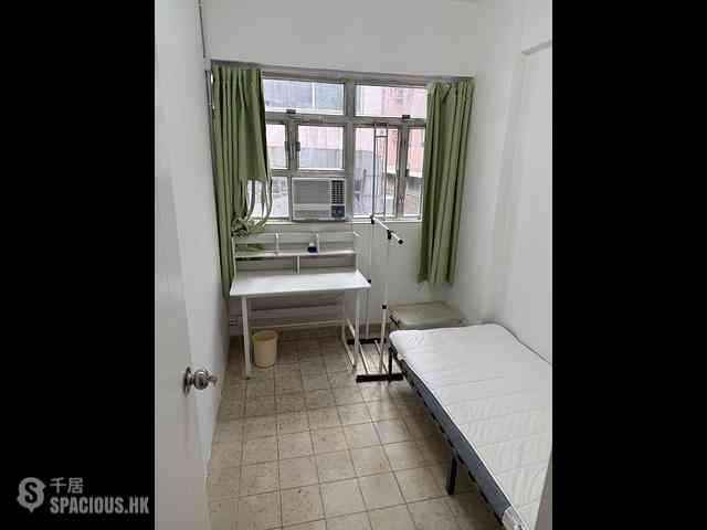 Sai Ying Pun - Tung Lee Building 03