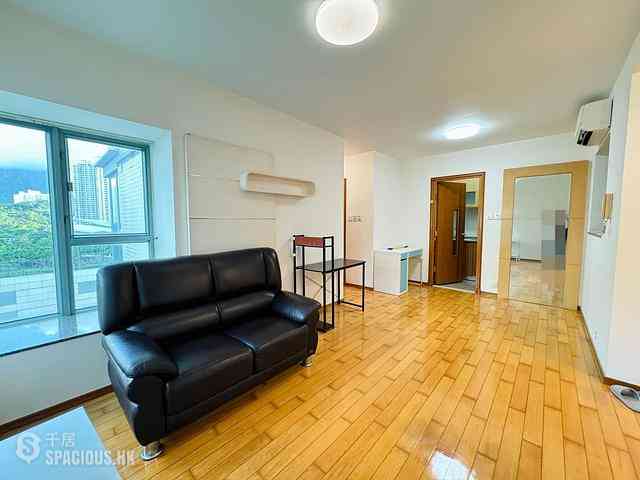 Tung Chung - Seaview Crescent Block 1 01