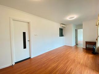 Tung Chung - Seaview Crescent Block 1 02