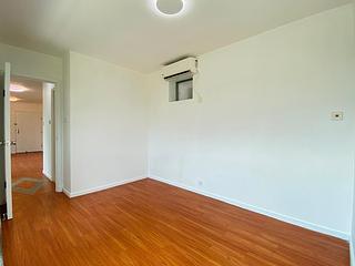 Tung Chung - Seaview Crescent Block 1 08