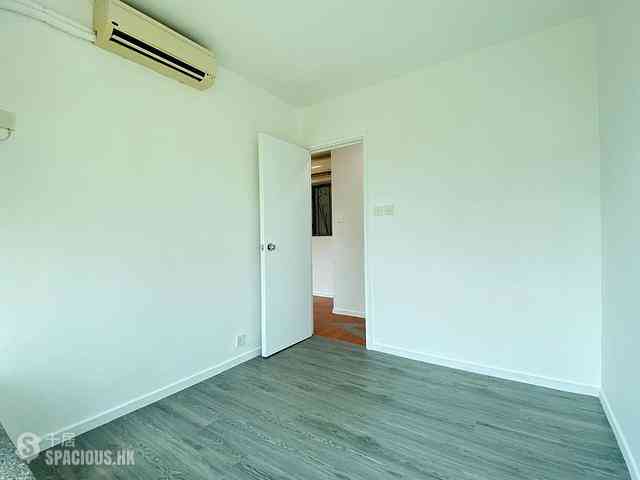 Tung Chung - Seaview Crescent Block 1 10