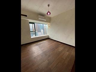 Kennedy Town - University Heights Block 2 04