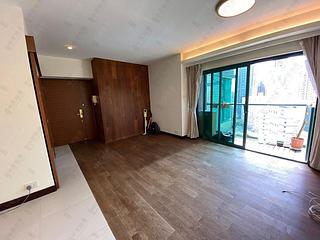 Kennedy Town - University Heights Block 2 07