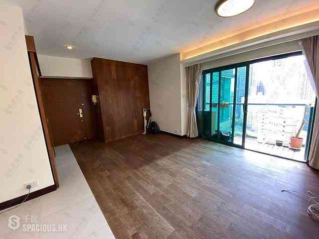 Kennedy Town - University Heights Block 2 07