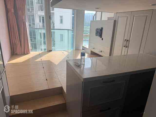 Tseung Kwan O - Monterey Block 6A 04