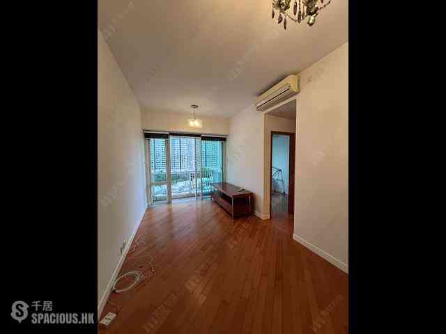 Tung Chung - Coastal Skyline Phase 4 Le Bleu Deux Block 7 01
