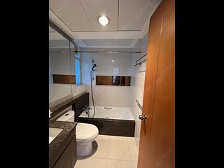 Tung Chung - Coastal Skyline Phase 4 Le Bleu Deux Block 7 03
