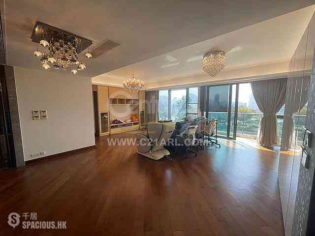 Ho Man Tin - Ultima Phase 2 Tower 2 03