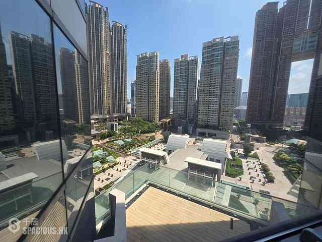 West Kowloon - The Cullinan (Tower 20 Zone 2 Ocean Sky) 01