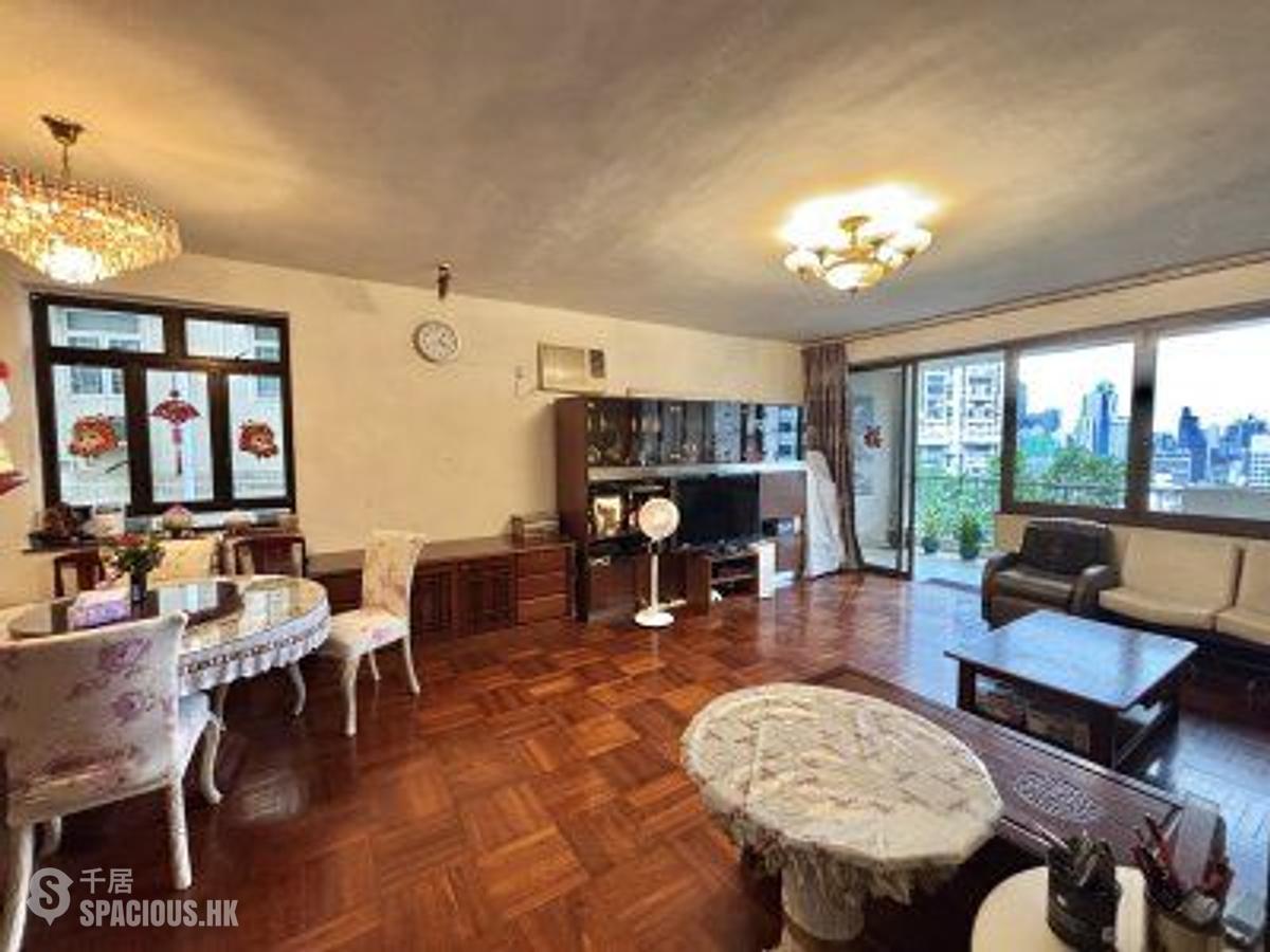 Mid Levels Central - Glory Mansion 01