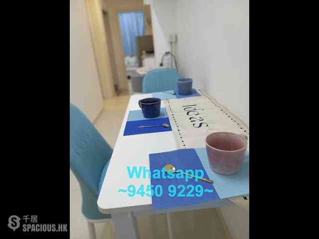 Sheung Wan - 119, Wing Lok Street 04