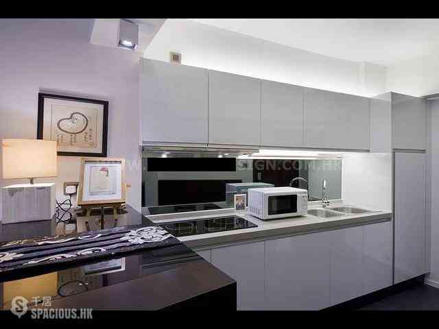 Sheung Wan - 84-86, Ko Shing Street 01