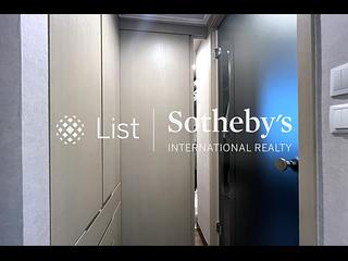 Mid Levels Central - Chenyu Court 05
