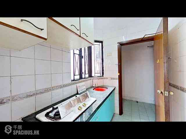 North Point - Yan Wo Building 04