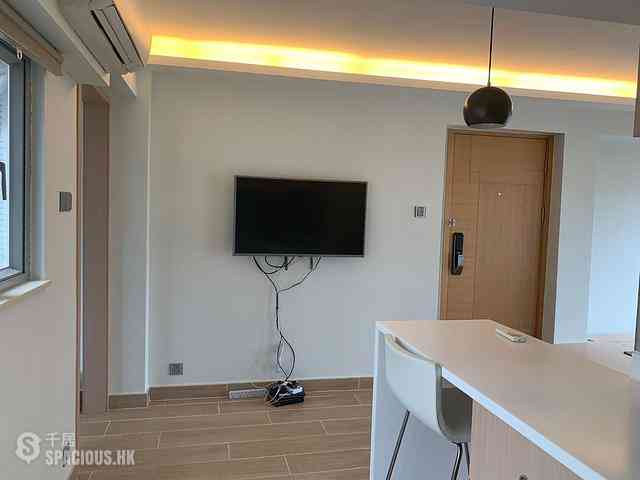 North Point - Fulham Court 05