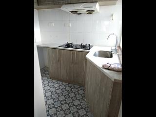 Fortress Hill - Wah Hoi Mansion Block A 04