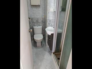 Fortress Hill - Wah Hoi Mansion Block A 05