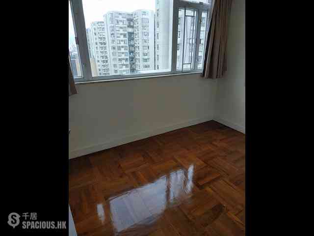 Fortress Hill - Wah Hoi Mansion Block A 07
