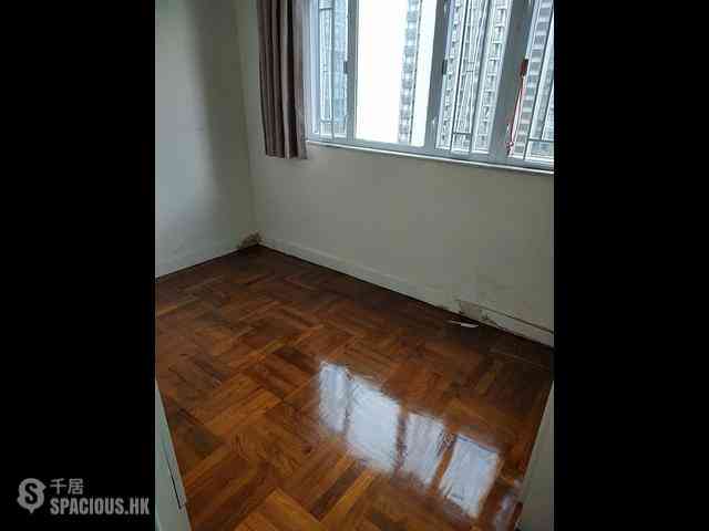 Fortress Hill - Wah Hoi Mansion Block A 08