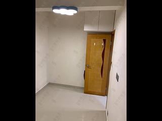 Shek Tong Tsui - Kwan Yick Building Phase 2 Block B 04