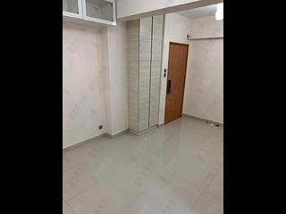 Shek Tong Tsui - Kwan Yick Building Phase 2 Block B 07