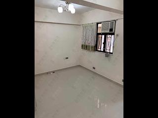 Shek Tong Tsui - Kwan Yick Building Phase 2 Block B 08
