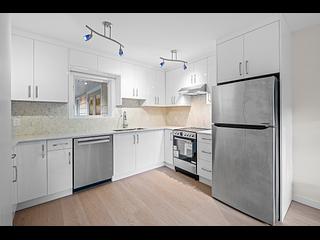 西温哥华 - 441 Southborough Drive 28
