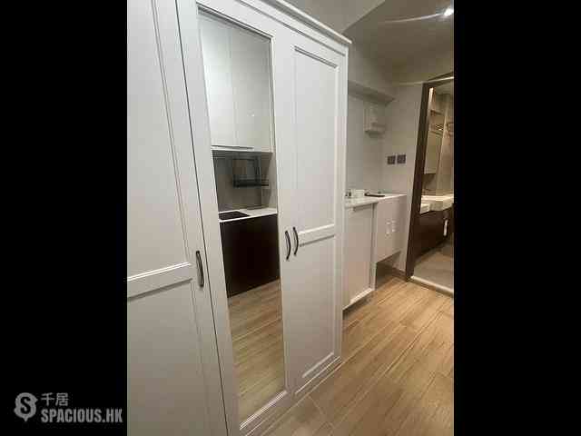Wan Chai - Wan Fat House 01