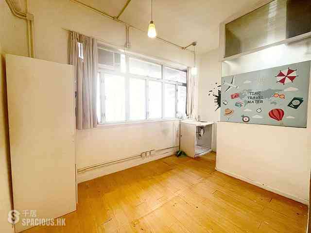 Causeway Bay - 521, Lockhart Road 01