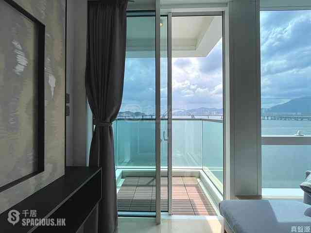 Tseung Kwan O - Monterey Block 1 03