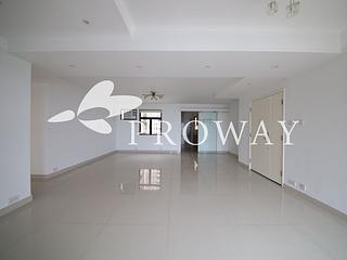 Pok Fu Lam - Baguio Villa Block 17 04