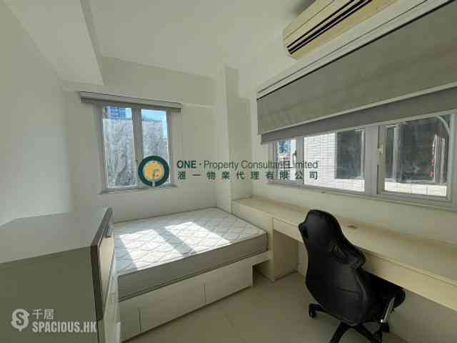 Sai Ying Pun - Tong Nam Mansion 05