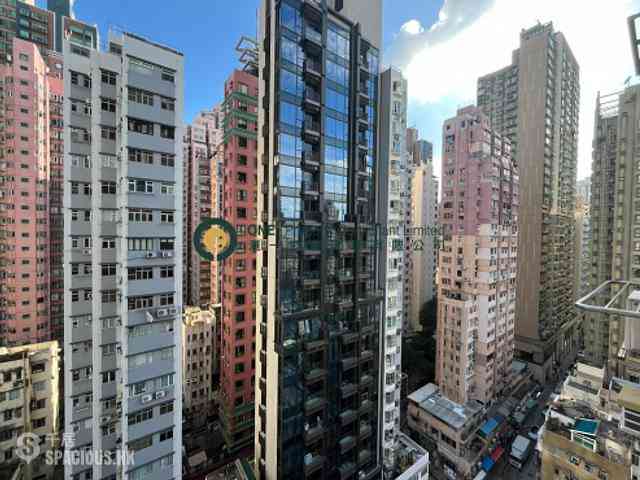 Sai Ying Pun - Tong Nam Mansion 08