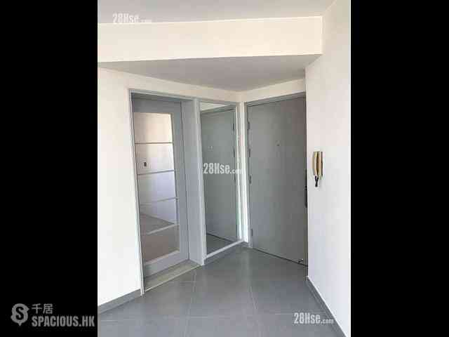 Quarry Bay - Parkvale 02