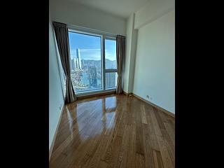 Tai Kok Tsui - Island Harbourview Block 3 06