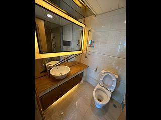 Tai Kok Tsui - Island Harbourview Block 3 10
