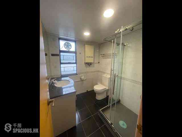 Yau Yat Chuen - Royal Magnolia 10