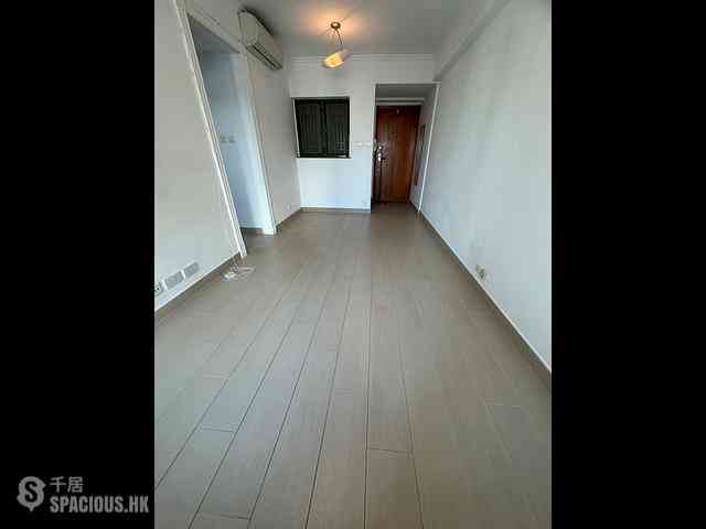 Tai Kok Tsui - Park Avenue Phase 1 Block 7 02