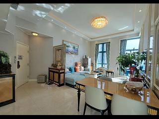 Tai Kok Tsui - The Long Beach Tower 6 03