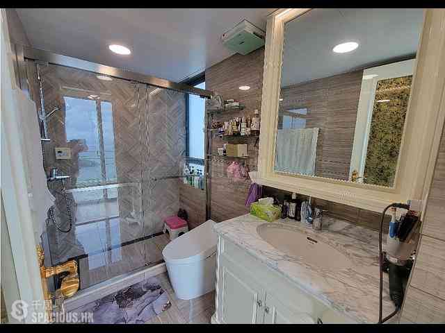 Tai Kok Tsui - The Long Beach Tower 6 11