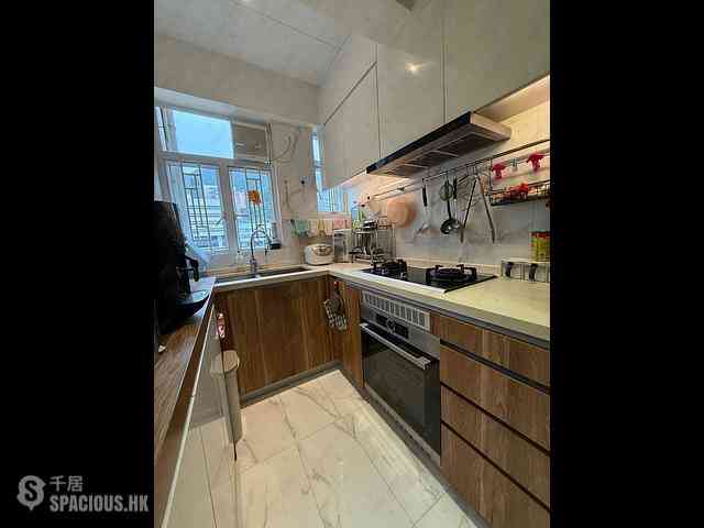 Sai Ying Pun - Kingsfield Tower Block A 11