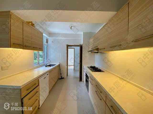 Repulse Bay - Grand Garden Block 1 02