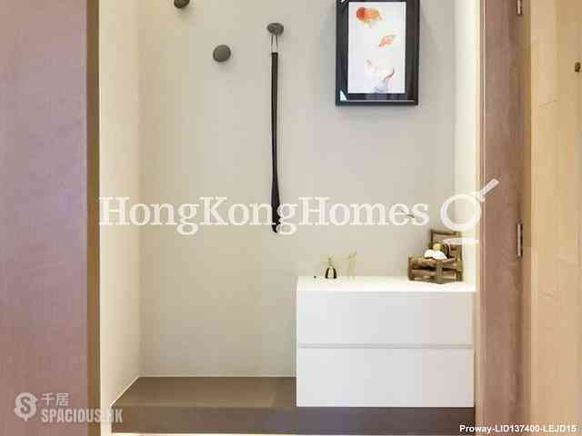 Mid Levels Central - Chenyu Court 04