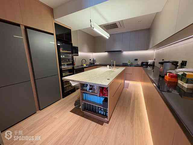 Clear Water Bay - Twin Bay Villas 02