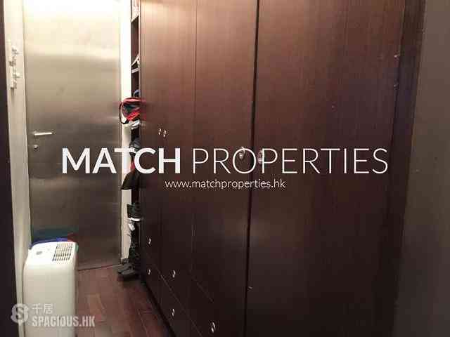 Central - 10, Gage Street 04