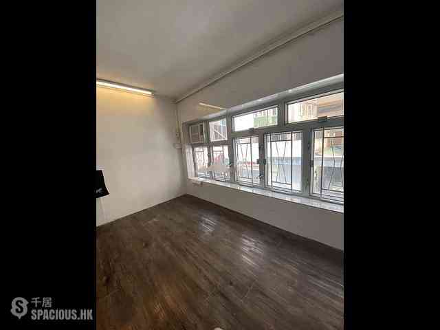 Happy Valley - 14, Tsun Yuen Street 06