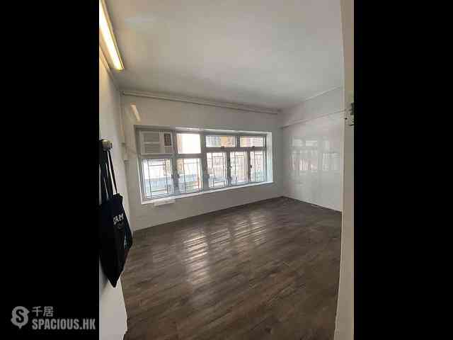 Happy Valley - 14, Tsun Yuen Street 10