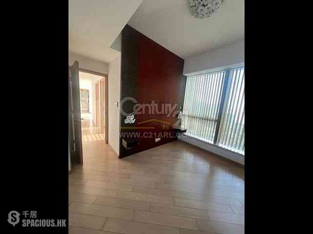 West Kowloon - The Cullinan (Tower 21 Zone 6 Aster Sky) 02