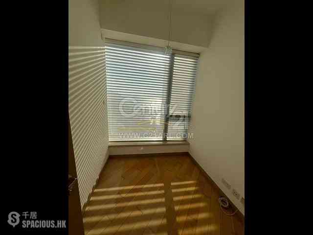West Kowloon - The Cullinan (Tower 21 Zone 6 Aster Sky) 07